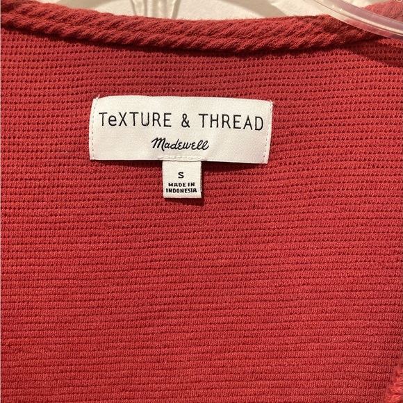 Madewell Texture & Thread Button-Wrap Top, Size S, Red (Rust)/Burnt Orange - Picture 6 of 13